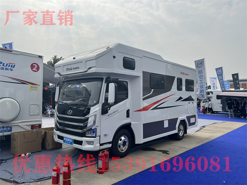 叨叨立房車